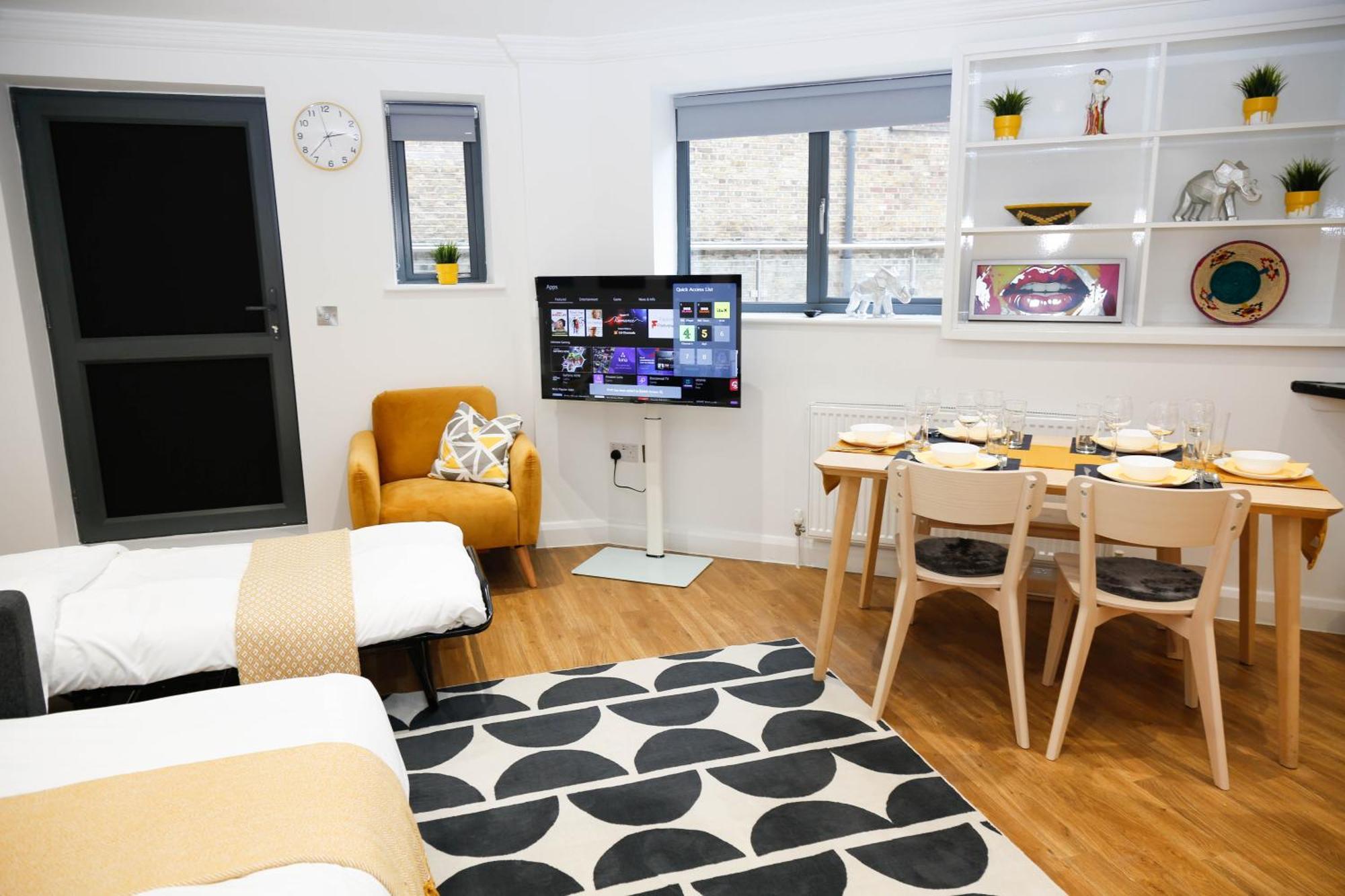 New Luxury Apartments In Central Location Next To Shops, Cafes, Bars & Metro Londres Exterior foto